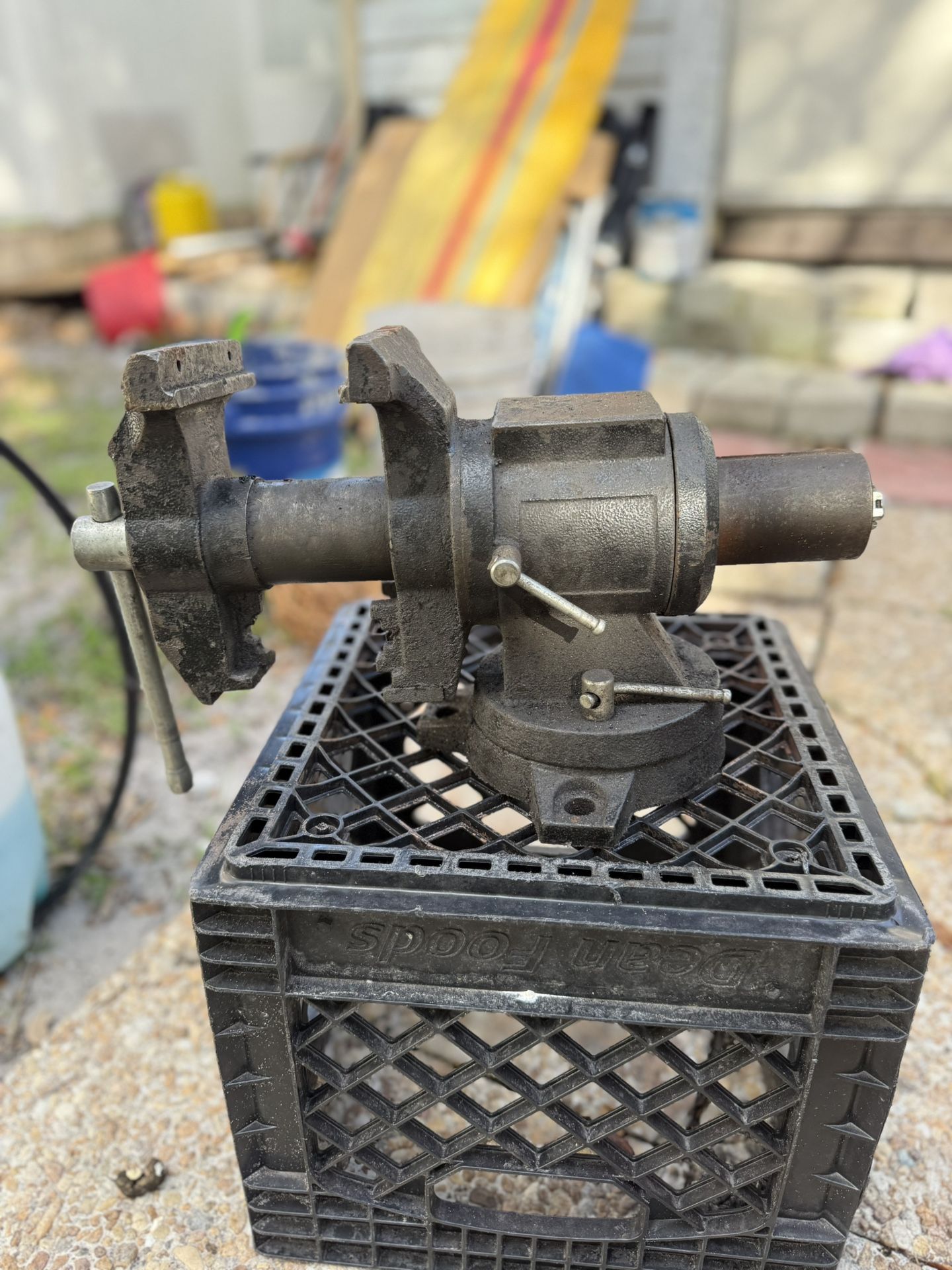 bench vise