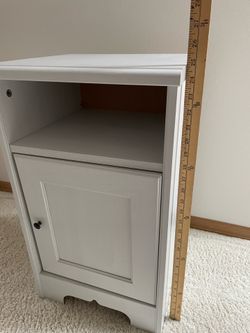 Bed side stand