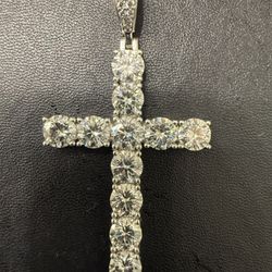 ✨ Diamond Cross Pendant – Silver