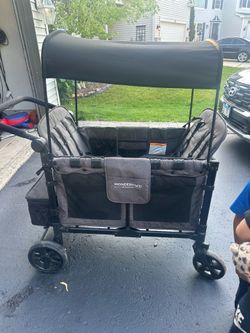 WonderFold Elite Quad Stroller Wagon in Grey/Charcoal