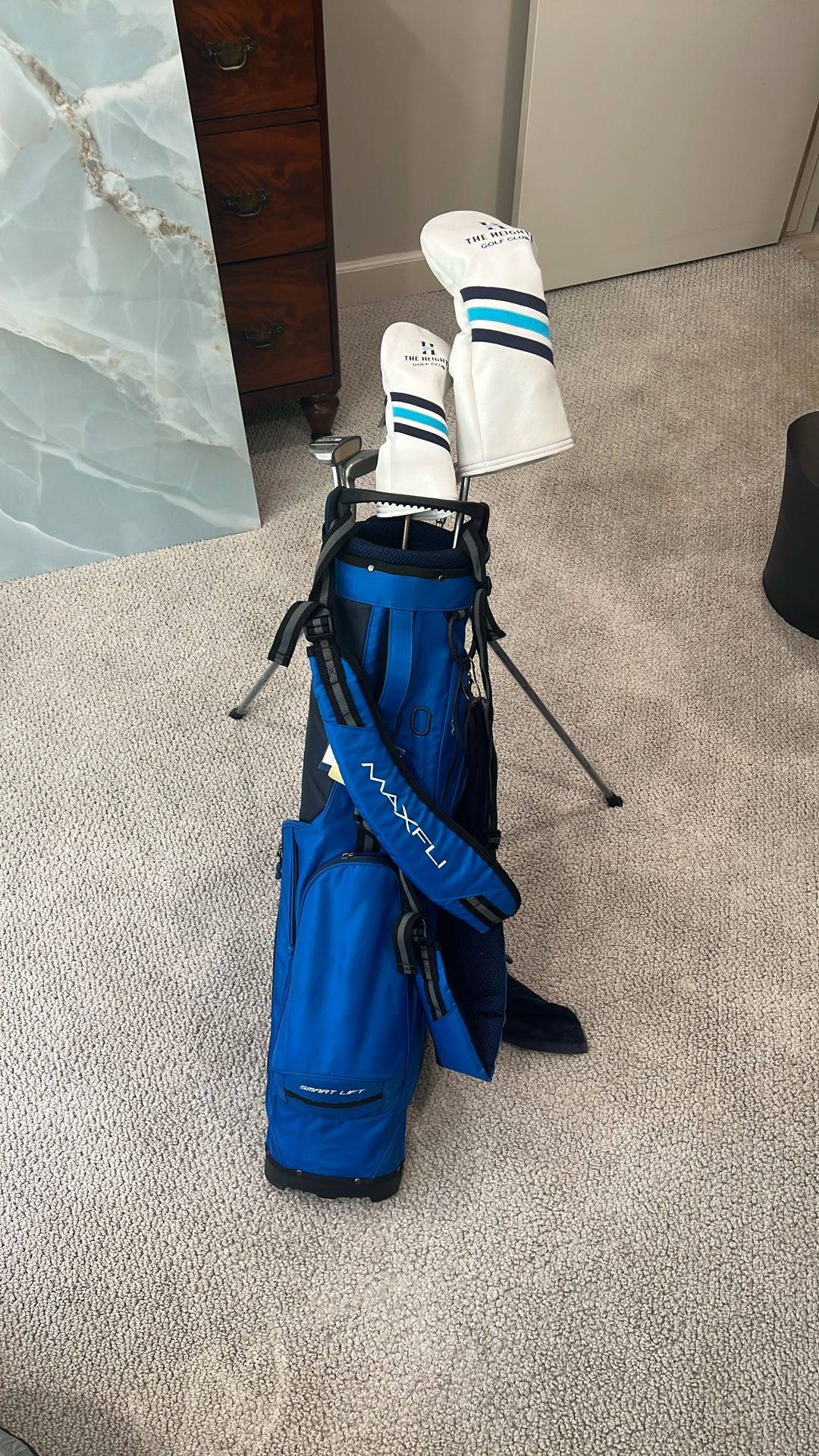 Golf Bag With Clubs