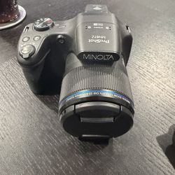 20 MP Minolta Camera