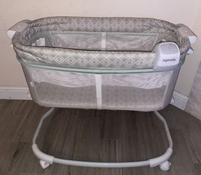 Bedside baby bassinet