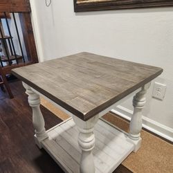 Havalance End Table