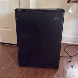 Haier Mini Refrigerator