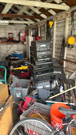 Sony stereo receiver and tech stereo and JBL speakers