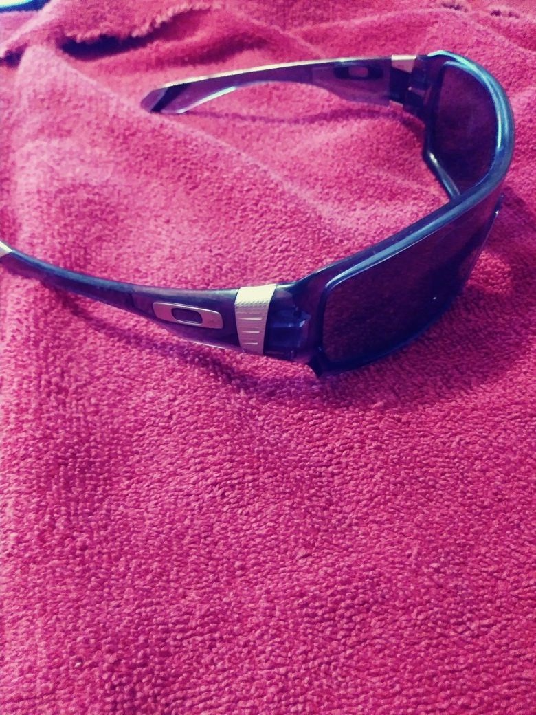 Oakley Offshoot Sunglasses