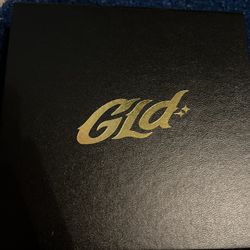 GLD chains and pendants 