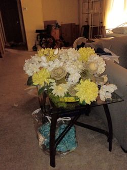 Flower arrangement