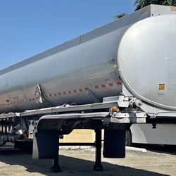 Fruehauf Fuel Tanker