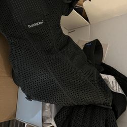 NEW Baby Bjorn Mini Carrier -  Black Mesh 