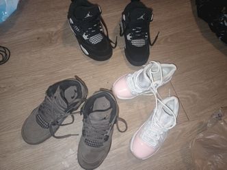 13C 45buck$  For (3 pairs Jordans Shoes 45$ take All 3