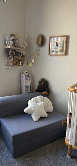 Chair/bed