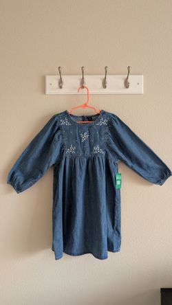 Gap kids girls denim dress, 100% cotton, New with tags, size 5