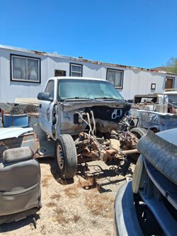 Parts truck 04 3/4 ton