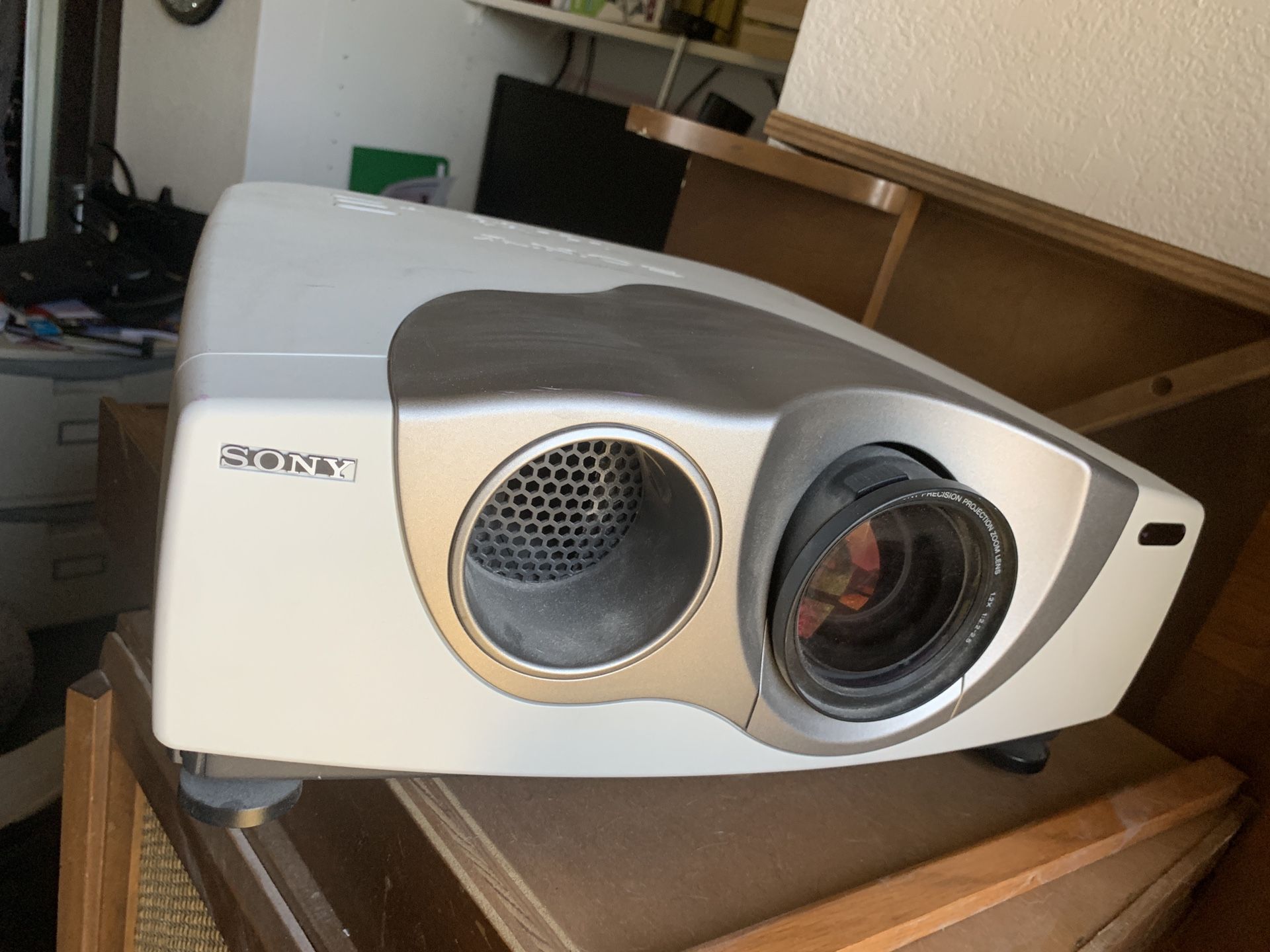 Sony LCD Video Projector