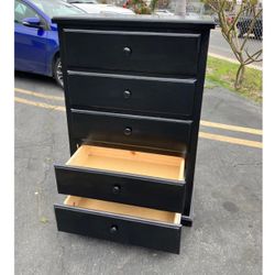 5 Drawer Dresser 