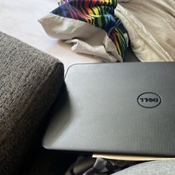Dell Laptop Computer Works Great