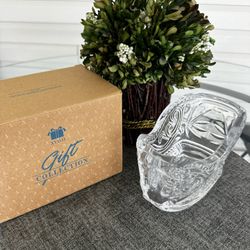 Avon Crystal Sleigh Centerpiece Gift Collection 24% Lead Crystal Boxed Discontinued