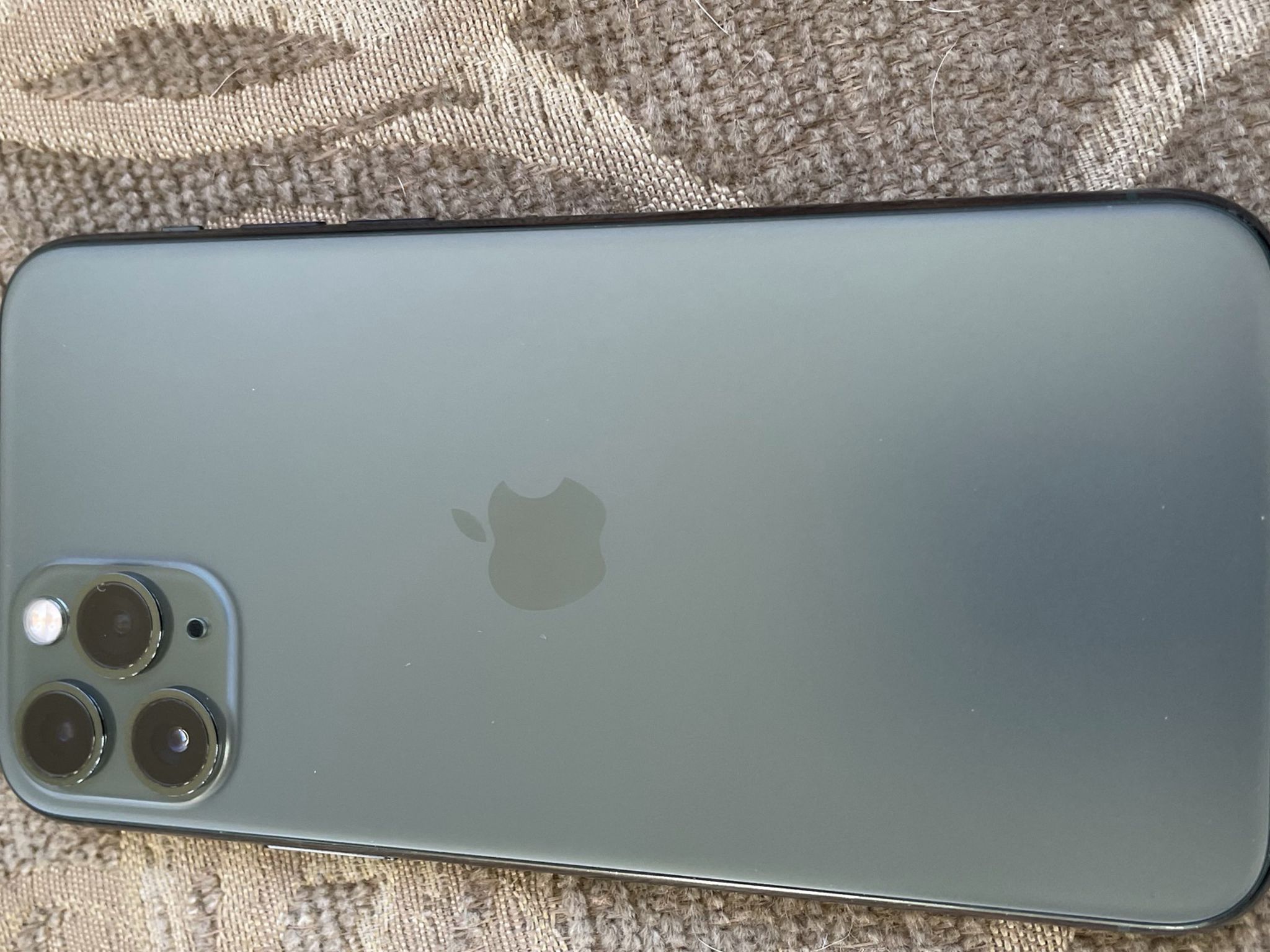 Unlocked Iphone 11 Pro 256 Price Is Firm 550$