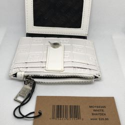Steve Madden Bhayden Card Case Wallet -bone White New With Tags (lock Defect)