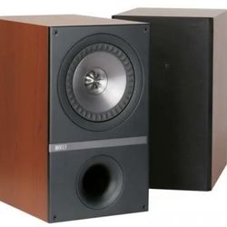 Kef Q300 speakers