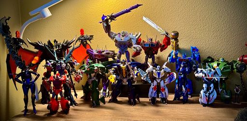 Transformers Prime APC Toys & Voyager Collection - Like New w/ Boxes & Extras!