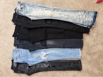 Size 30 & 32 Jeans FOR FREE FOR FAMILY IN NEED!