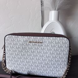 Michael Kors Crossbody 