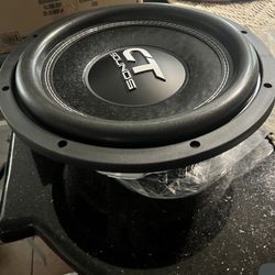 Two 12” subwoofers Shallow mount