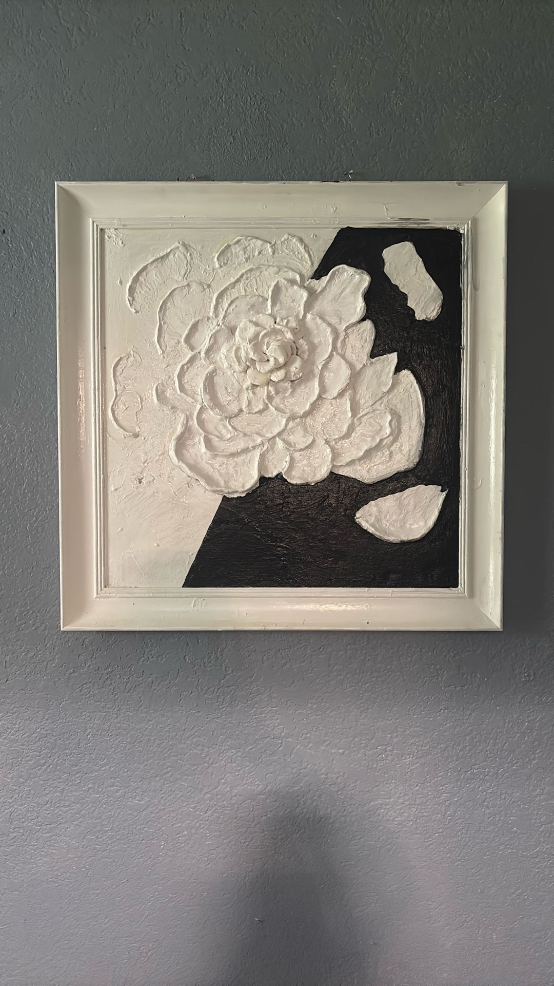 Rose Art Raised, White And Black. Compound