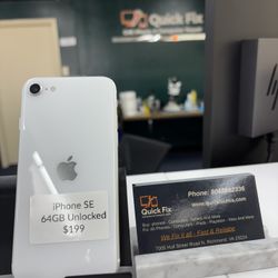 Apple iPhone SE 64GB Unlocked 