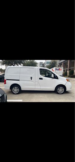 Renting a Nissan NV 200