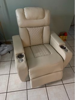 Recliner chair
