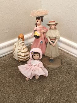 4 Porcelain Dolls, Small