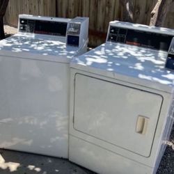 Speed Queen  Commercial Washer And Dryer