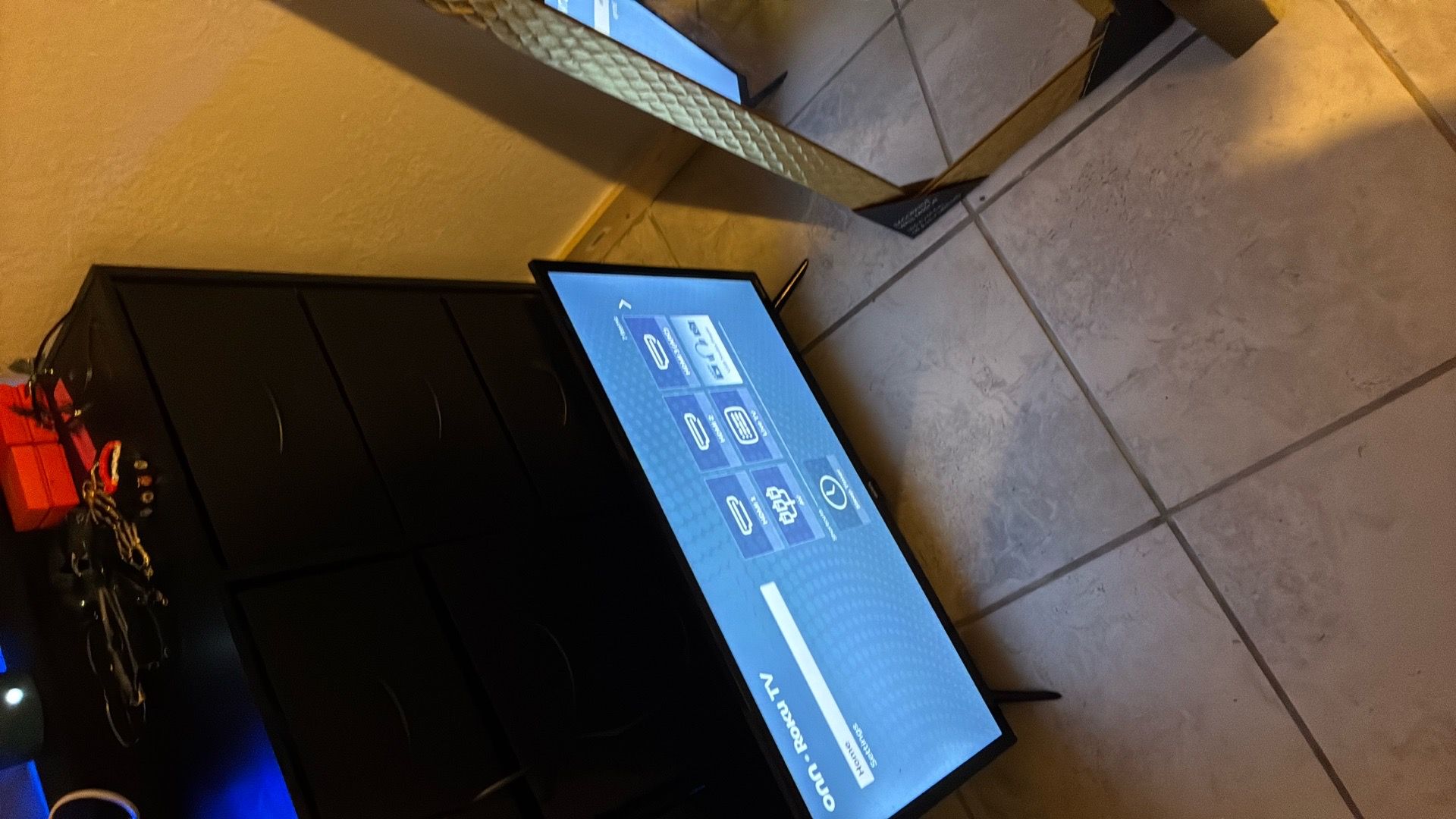 Used Roku Tv Roku tv for Sale in San Antonio, TX - OfferUp