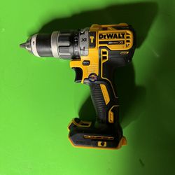 DeWalt Max XR 1/2” Hammer Drill/ Driver