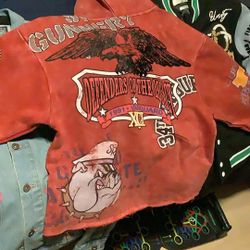 Selling a full matching designer set. Everything is brand new, never worn. Bundle includes: