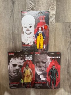 NECA Horror Icons Pennywise Leatherface Michael Myers Action Figures Poseable