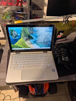Laptop computer hp Spectre touchscreen pretty fast