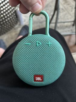 JBL Clip 3