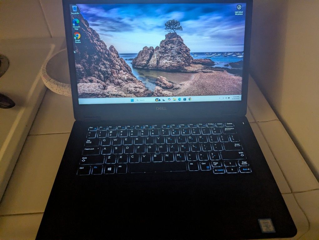 Dell Latitude i5 8 Gen 16 Gig