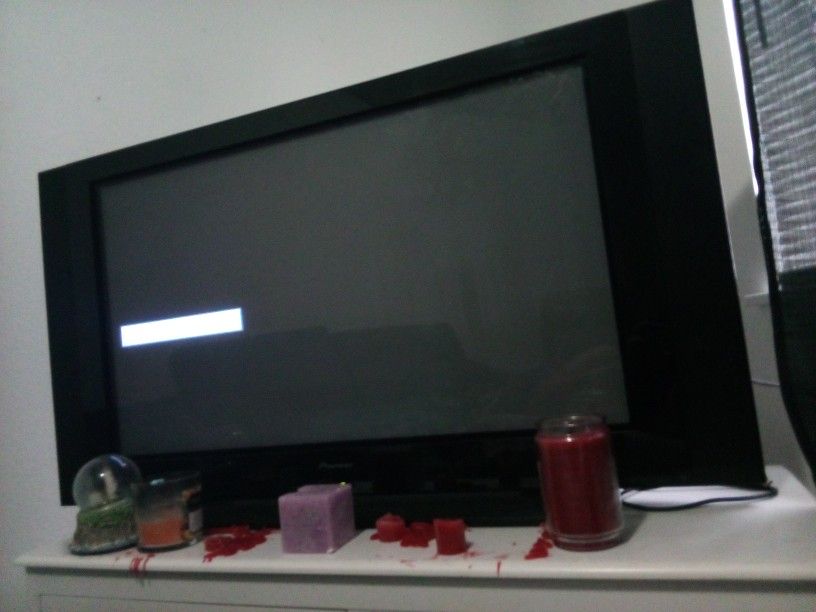 Pioneer 50" TV