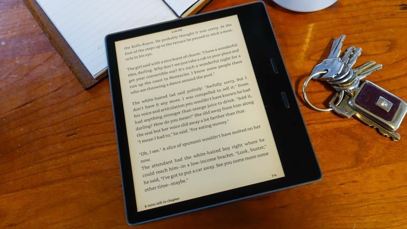 Like New Kindle Oasis 3 - 10th Gen. - Waterproof for Summer Pool-side Reading