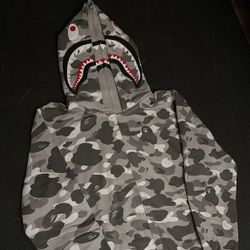 Brand New Bape Camo Zip Up Comes W Tags/Bag