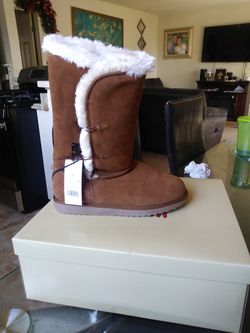 Boots #8.