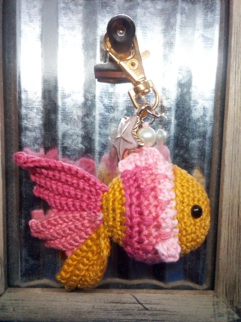 Crocheted Mosaic Goldfish Keychain/Bag Charm 