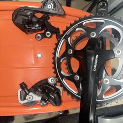 Road bike crankset + two 105 rear Derailleur  one is brand new one is used