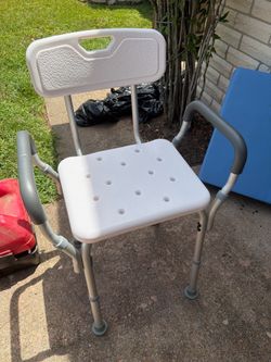 Selling like new medical shower chair